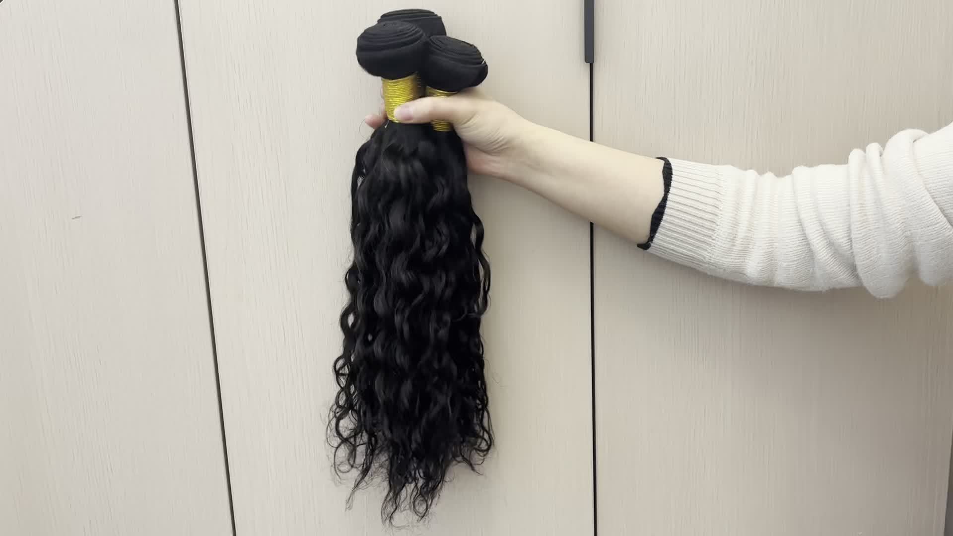 4 Bundles Water Wave Human Hair with 4x4 Lace Closure - 100% Virgin Remy Hair, Unprocessed Curly Wet and Wavy Weave for Natural Look, Includes Frontal Closure, Perfect for All Ethnicities